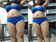 Desi Girl In Hot Bikini